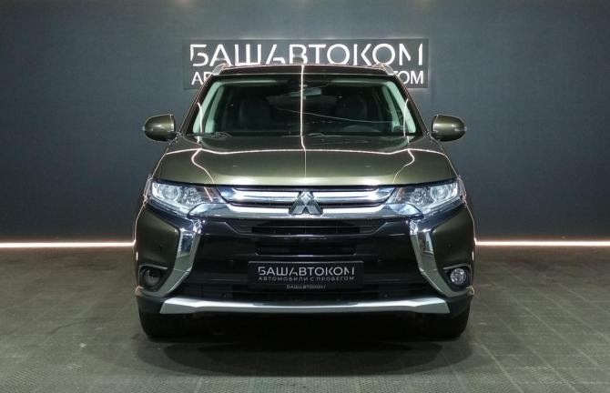 Mitsubishi Outlander III Рестайлинг 2 с пробегом 2018 года, цена 2 050 000 рублей, 119166 км, внедорожник, Автокод Объявления