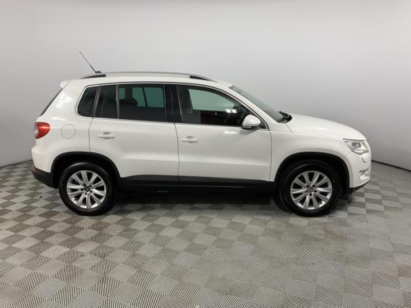 Volkswagen Tiguan I с пробегом 2011 года, цена 1 239 000 рублей, 140452 км, внедорожник, Автокод Объявления