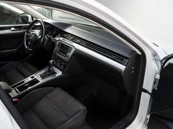 Volkswagen Passat B8 с пробегом 2016 года, цена 1 775 000 рублей, 172802 км, седан, Автокод Объявления