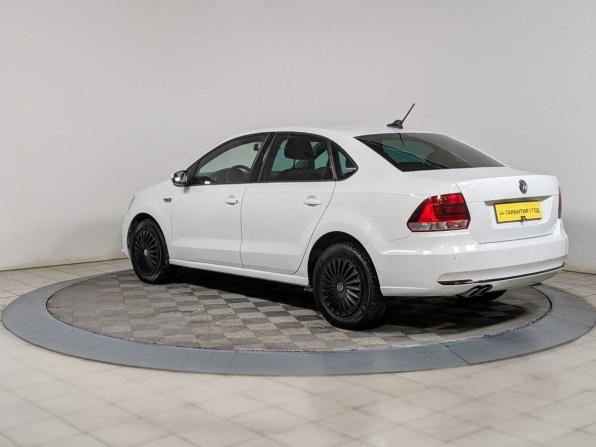 Volkswagen Polo V Рестайлинг с пробегом 2018 года, цена 1 245 500 рублей, 88000 км, седан, Автокод Объявления