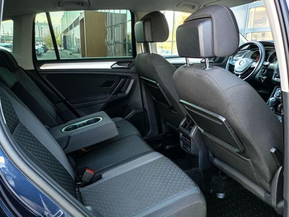 Volkswagen Tiguan II с пробегом 2018 года, цена 2 398 200 рублей, 129350 км, внедорожник, Автокод Объявления