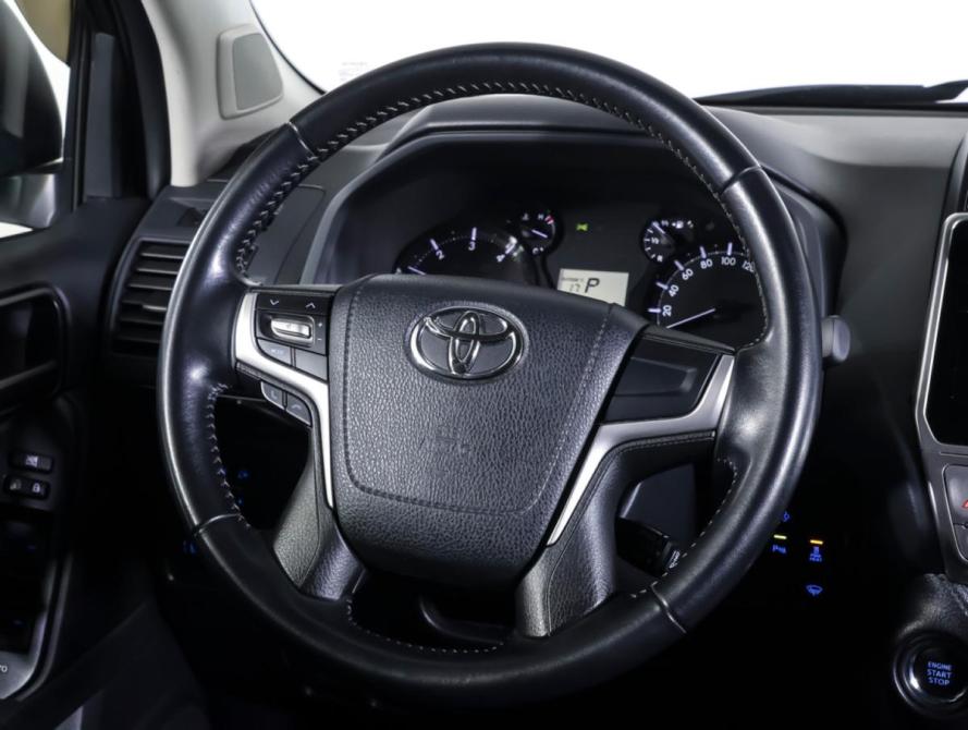 Toyota Land Cruiser Prado 150 Series Рестайлинг 2 Москва  - изображение 15