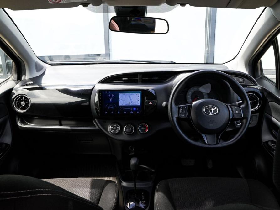 Toyota Vitz III (XP130) Рестайлинг 2 Екатеринбург  - изображение 18