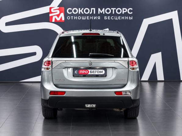 Suzuki Vitara II Рестайлинг с пробегом 2019 года, цена 1 789 900 рублей, 142000 км, внедорожник, Автокод Объявления