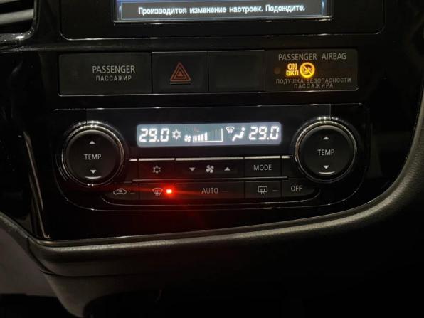 Mitsubishi Outlander III с пробегом 2013 года, цена 1 095 000 рублей, 366813 км, внедорожник, Автокод Объявления