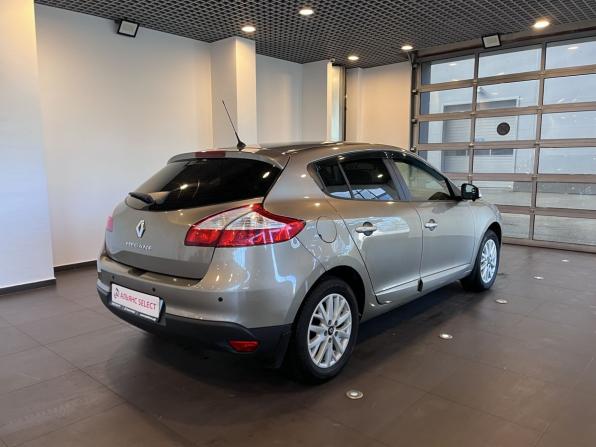 Renault Megane III с пробегом 2012 года, цена 670 000 рублей, 220875 км, хэтчбек, Автокод Объявления