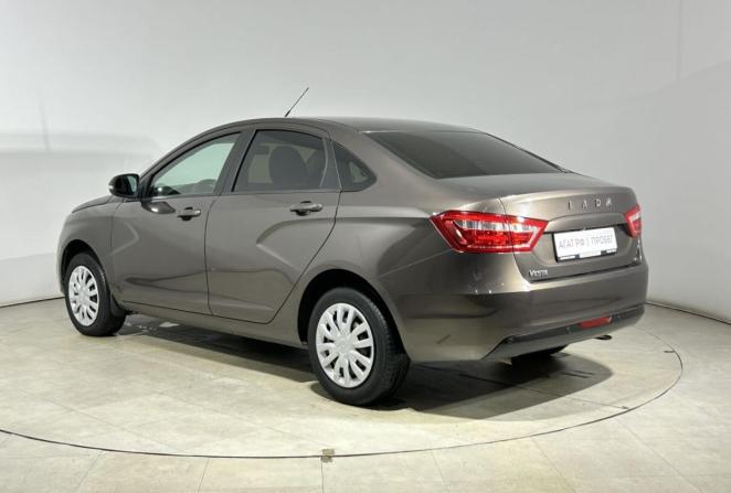 Lada (ВАЗ) Vesta I с пробегом 2018 года, цена 830 000 рублей, 109918 км, седан, Автокод Объявления