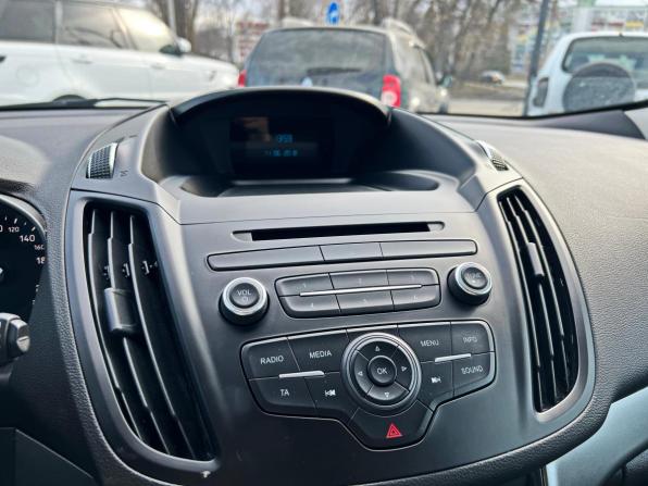 Ford Kuga II Рестайлинг с пробегом 2018 года, цена 1 895 000 рублей, 135679 км, внедорожник, Автокод Объявления