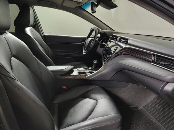 Toyota Camry VIII (XV70) с пробегом 2019 года, цена 2 630 000 рублей, 90000 км, седан, Автокод Объявления