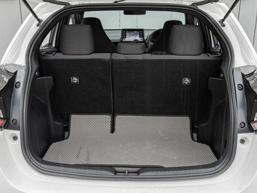 Toyota Yaris IV Краснодар  - изображение 19