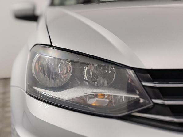Volkswagen Polo V Рестайлинг с пробегом 2017 года, цена 875 000 рублей, 214593 км, седан, Автокод Объявления