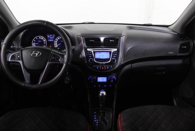 Hyundai Solaris I с пробегом 2011 года, цена 790 000 рублей, 230103 км, хэтчбек, Автокод Объявления