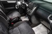 Toyota Avensis Verso I Сургут  - изображение 26