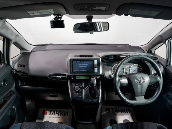 Toyota Wish II с пробегом 2012 года, цена 1 420 000 рублей, 132000 км, минивэн, Автокод Объявления