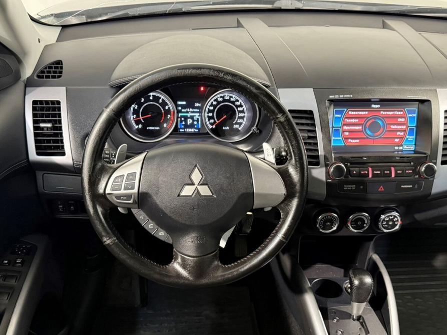 Mitsubishi Outlander II Рестайлинг Химки  - изображение 9