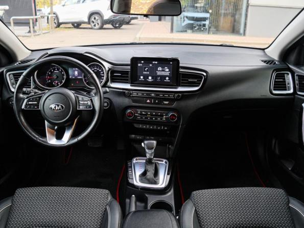 Kia Ceed III с пробегом 2018 года, цена 1 786 000 рублей, 122419 км, хэтчбек, Автокод Объявления