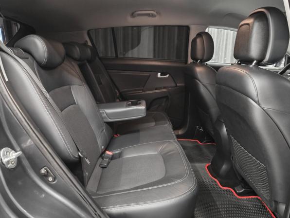 Kia Sportage III с пробегом 2012 года, цена 1 230 000 рублей, 217000 км, внедорожник, Автокод Объявления