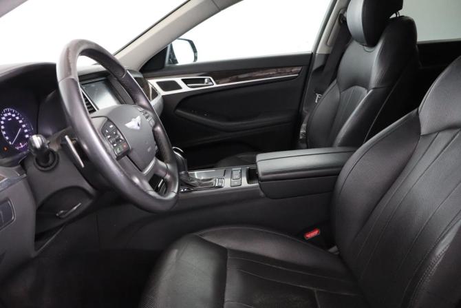 Hyundai Genesis II с пробегом 2015 года, цена 1 649 000 рублей, 197000 км, седан, Автокод Объявления
