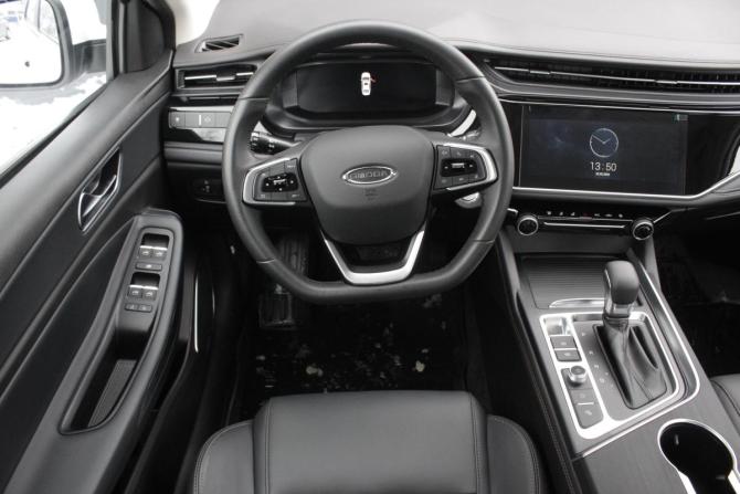 Omoda S5 с пробегом 2024 года, цена 1 565 000 рублей, 10258 км, седан, Автокод Объявления
