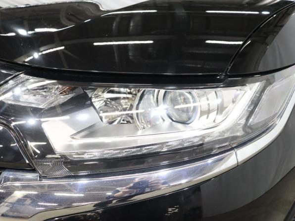 Mitsubishi Outlander III Рестайлинг 3 с пробегом 2022 года, цена 2 499 000 рублей, 95891 км, внедорожник, Автокод Объявления
