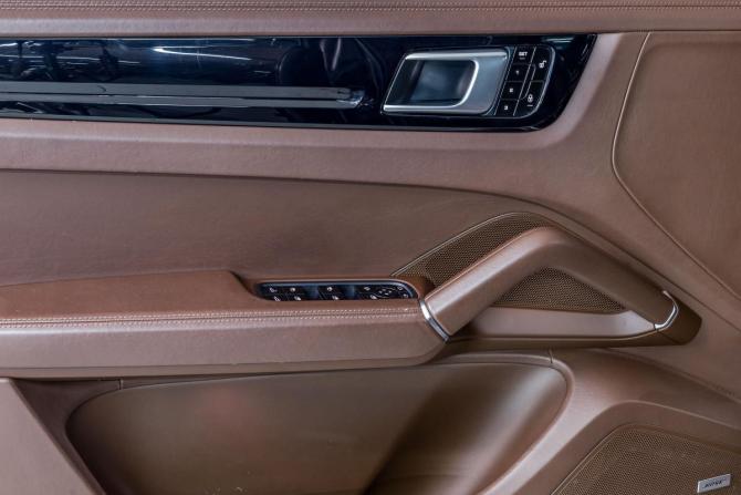 Porsche Cayenne III с пробегом 2018 года, цена 6 583 000 рублей, 129512 км, внедорожник, Автокод Объявления