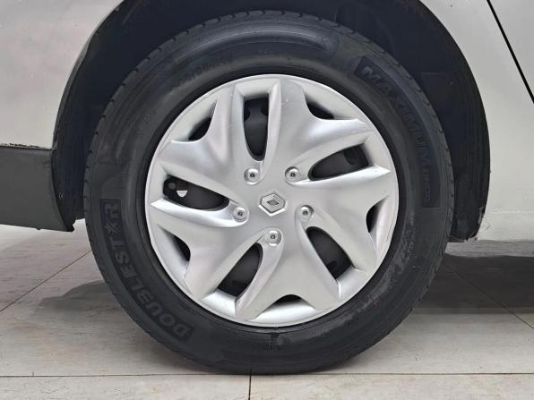 Renault Fluence I Рестайлинг с пробегом 2013 года, цена 749 000 рублей, 189663 км, седан, Автокод Объявления
