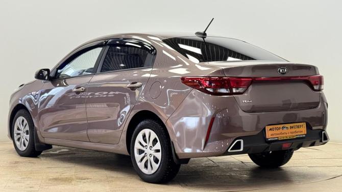 Kia Rio IV Рестайлинг с пробегом 2020 года, цена 1 450 000 рублей, 41812 км, седан, Автокод Объявления