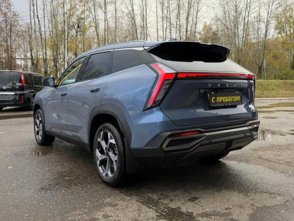 Geely Atlas II с пробегом 2023 года, цена 2 949 000 рублей, 1142 км, внедорожник, Автокод Объявления