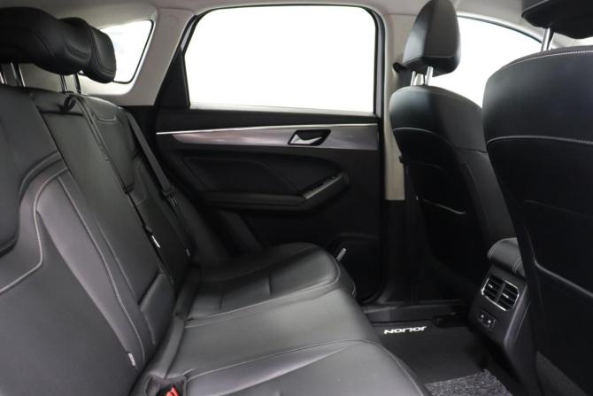 Haval Jolion I Рестайлинг с пробегом 2025 года, цена 2 313 000 рублей, 23559 км, внедорожник, Автокод Объявления