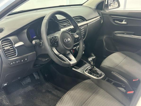 Kia Rio IV с пробегом 2017 года, цена 1 295 000 рублей, 160000 км, седан, Автокод Объявления