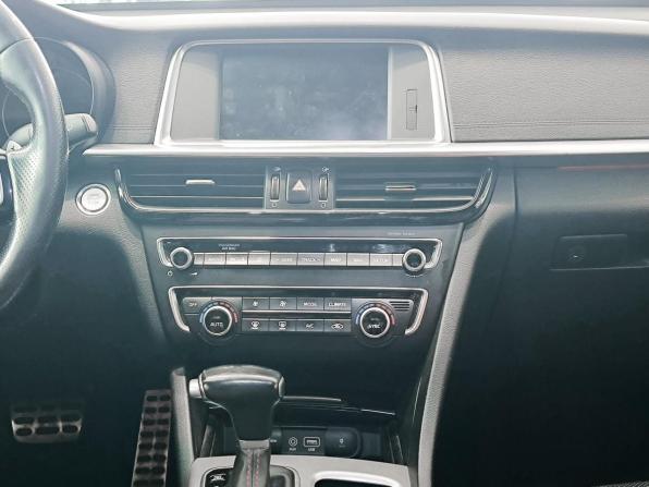 Kia Optima IV Рестайлинг с пробегом 2018 года, цена 2 080 000 рублей, 106058 км, седан, Автокод Объявления