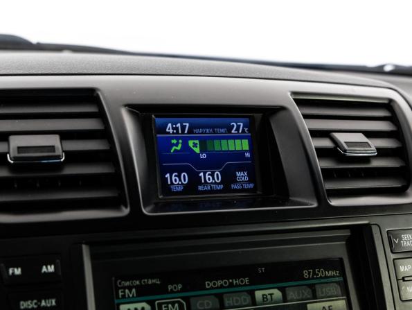 Toyota Highlander II (XU40) Рестайлинг с пробегом 2012 года, цена 1 599 000 рублей, 255495 км, внедорожник, Автокод Объявления