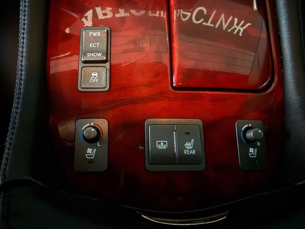 Lexus LS IV Рестайлинг с пробегом 2010 года, цена 1 930 000 рублей, 236387 км, седан, Автокод Объявления