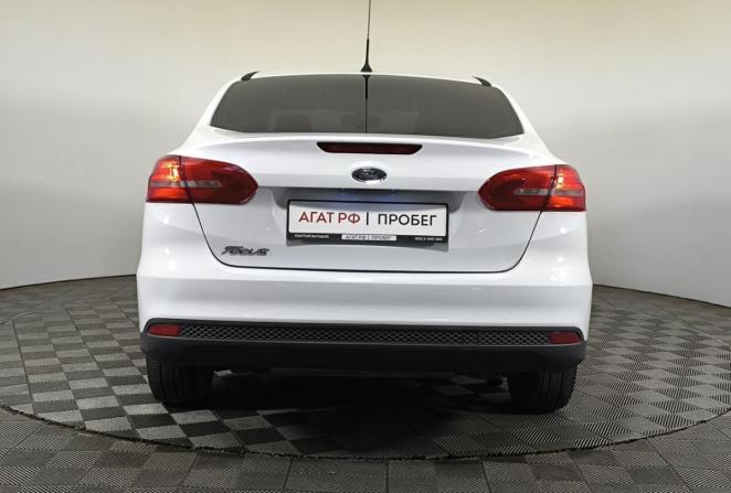 Ford Focus III Рестайлинг с пробегом 2015 года, цена 915 000 рублей, 144540 км, седан, Автокод Объявления