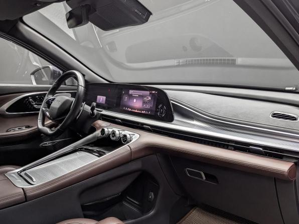 Exeed TXL I Рестайлинг 2 с пробегом 2024 года, цена 2 700 000 рублей, 20732 км, внедорожник, Автокод Объявления