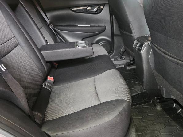 Nissan Qashqai II с пробегом 2018 года, цена 1 415 000 рублей, 164483 км, внедорожник, Автокод Объявления