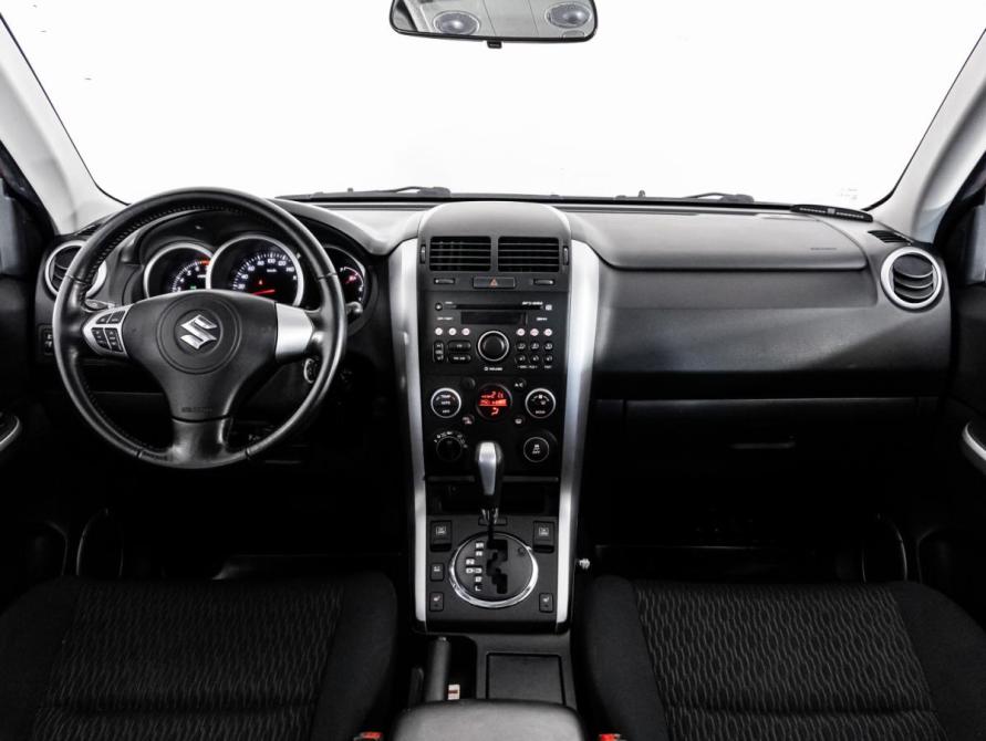 Suzuki Grand Vitara II Рестайлинг 2 Санкт-Петербург  - изображение 11