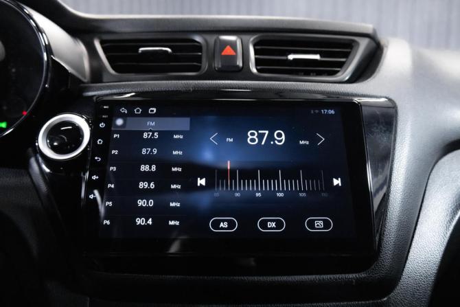 Kia Rio III Рестайлинг с пробегом 2015 года, цена 900 000 рублей, 127200 км, седан, Автокод Объявления