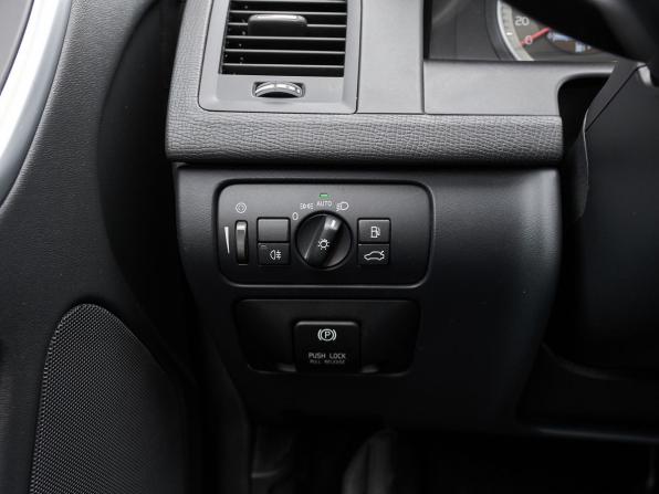 Volvo XC60 I с пробегом 2012 года, цена 1 548 000 рублей, 225200 км, внедорожник, Автокод Объявления