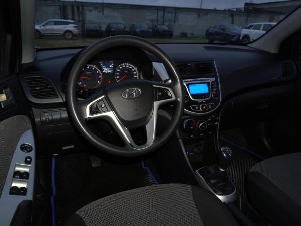 Hyundai Solaris I с пробегом 2011 года, цена 799 000 рублей, 161640 км, седан, Автокод Объявления