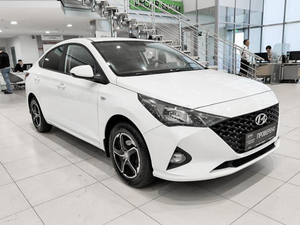 Hyundai Solaris II Рестайлинг с пробегом 2020 года, цена 1 450 000 рублей, 114869 км, седан, Автокод Объявления