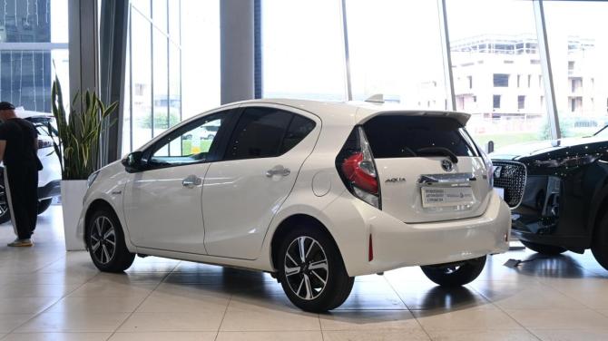 Toyota Aqua I Рестайлинг 2 с пробегом 2018 года, цена 1 070 000 рублей, 101750 км, хэтчбек, Автокод Объявления