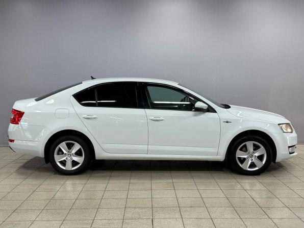 Skoda Octavia III (A7) с пробегом 2016 года, цена 1 310 000 рублей, 233525 км, лифтбек, Автокод Объявления