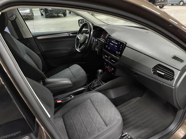 Volkswagen Polo VI с пробегом 2021 года, цена 1 770 000 рублей, 97501 км, лифтбек, Автокод Объявления