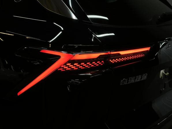 JETOUR DASHING I с пробегом 2023 года, цена 2 497 000 рублей, 140 км, внедорожник, Автокод Объявления