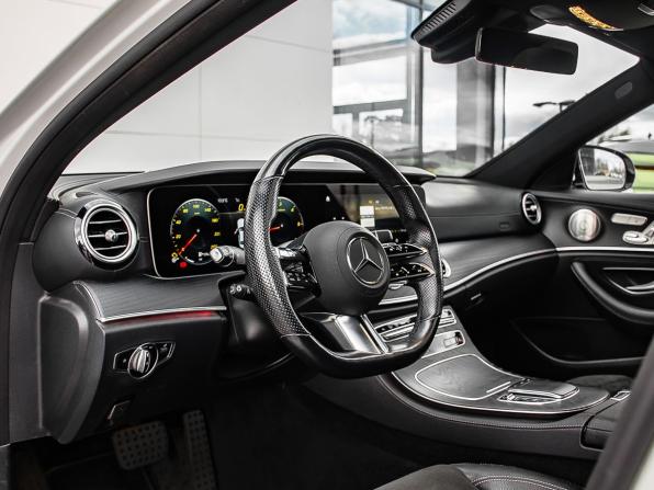 Mercedes-Benz E-Класс V (W213 S213 C238) Рестайлинг с пробегом 2021 года, цена 3 990 000 рублей, 138068 км, седан, Автокод Объявления