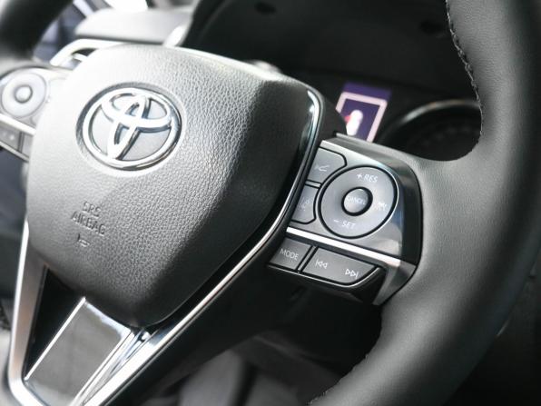 Toyota Camry VIII (XV70) с пробегом 2019 года, цена 2 579 900 рублей, 175654 км, седан, Автокод Объявления