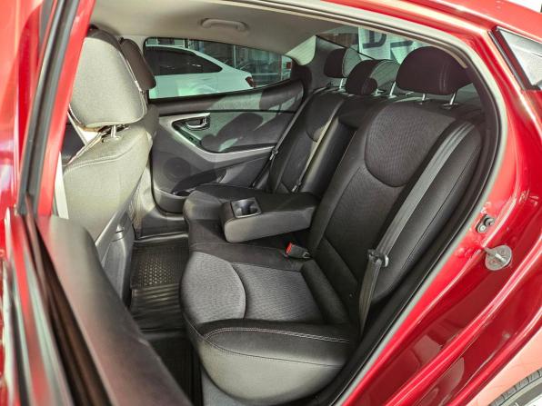 Hyundai Elantra V (MD) с пробегом 2012 года, цена 889 000 рублей, 129000 км, седан, Автокод Объявления