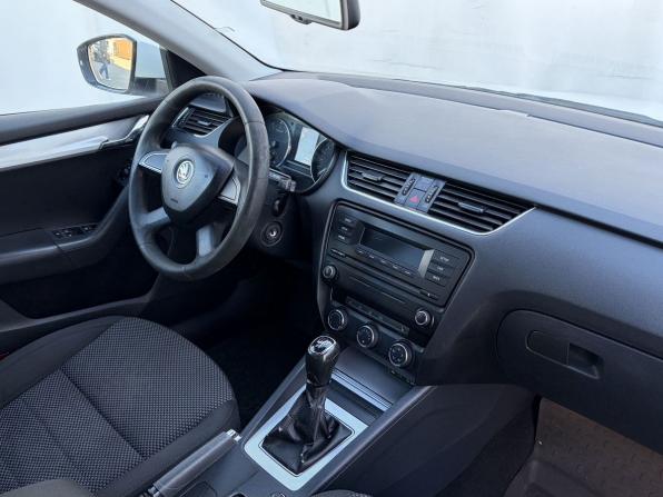 Skoda Octavia III (A7) с пробегом 2013 года, цена 750 000 рублей, 309835 км, лифтбек, Автокод Объявления