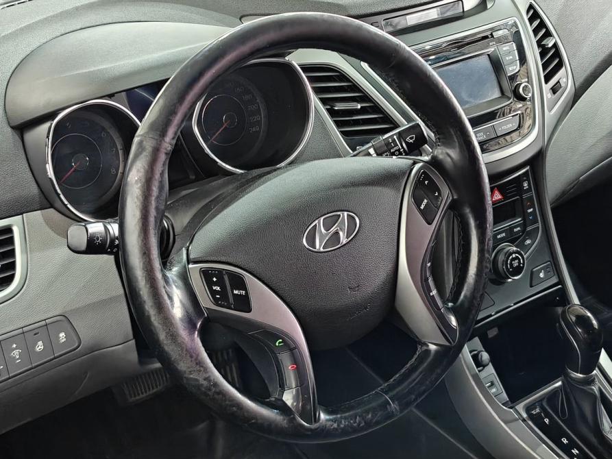 Hyundai Elantra V (MD) Рестайлинг Москва  - изображение 12